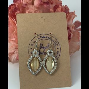 Dangle earrings